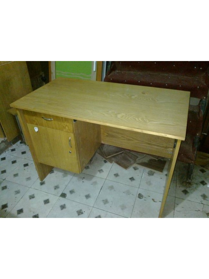 Bán Bàn Làm Việc MFC 1m Vân Gỗ Cũ